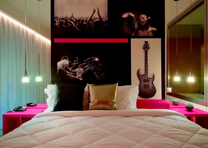 فندق Vinyl M - Adults Only 3*