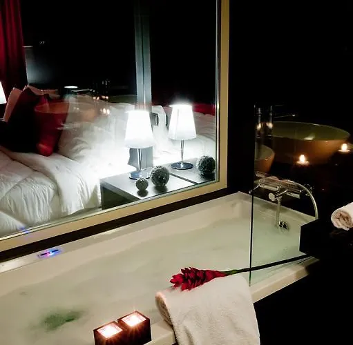 Vinyl M - Adults Only فندق