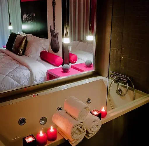 فندق Vinyl M - Adults Only ميلادا